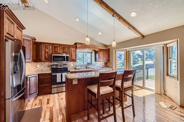 985 N War Eagle Drive