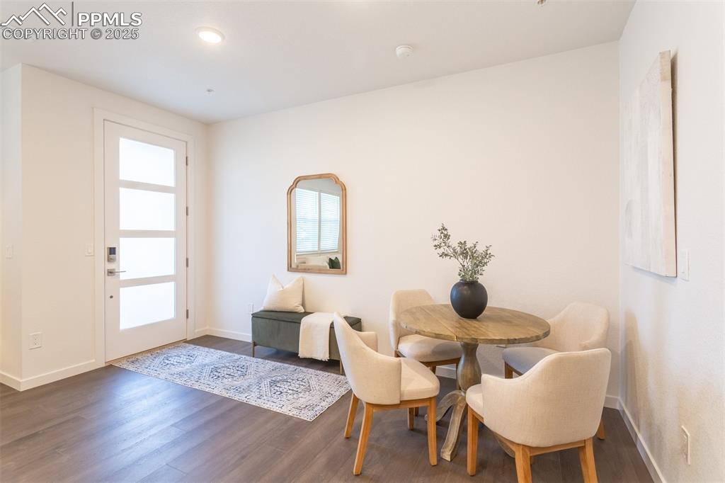 892 Beckton Heights