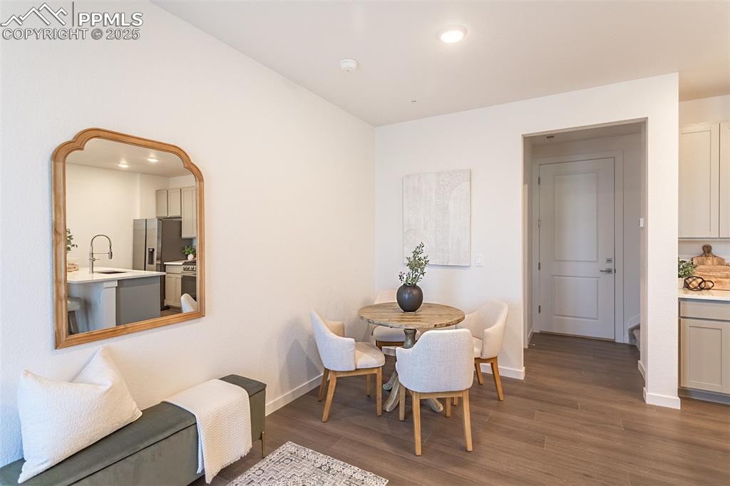 892 Beckton Heights