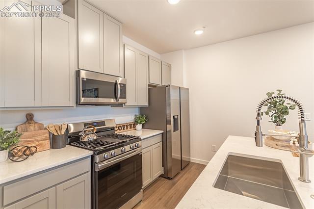 892 Beckton Heights