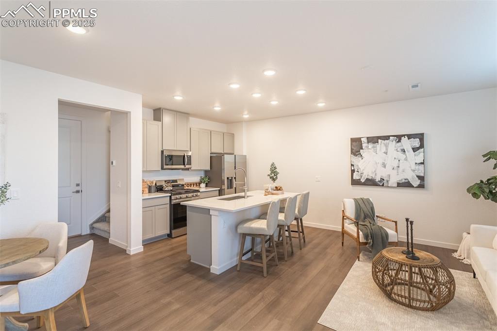 892 Beckton Heights