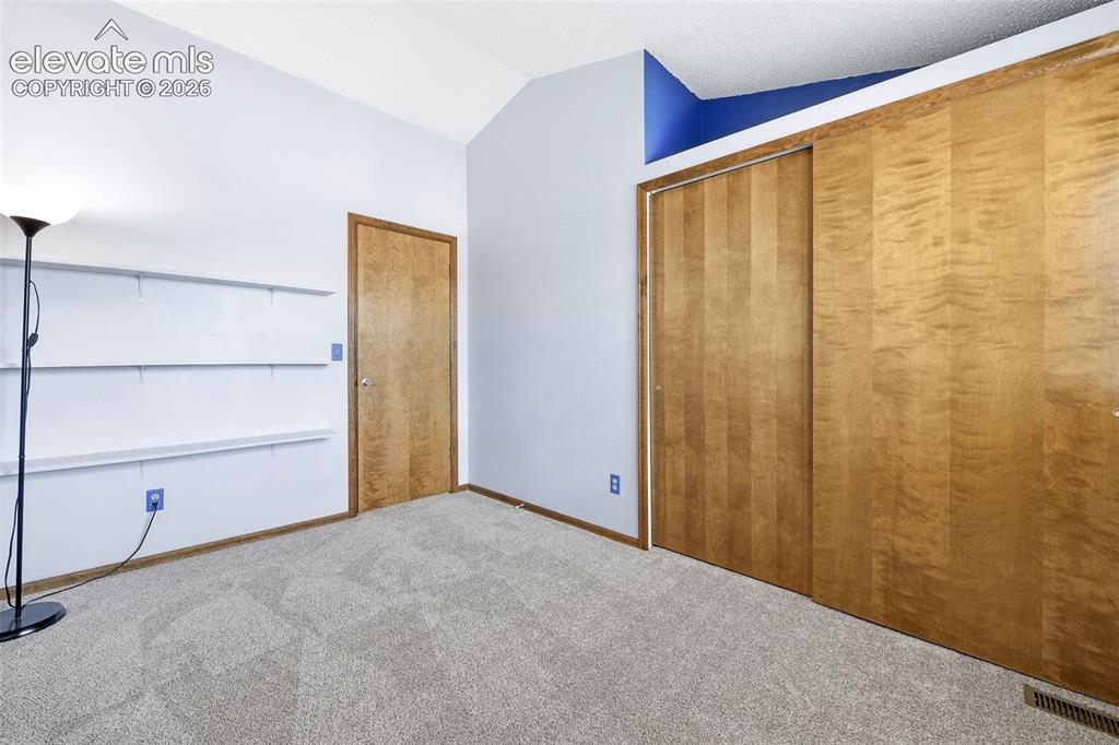 3835 Thundercloud Drive