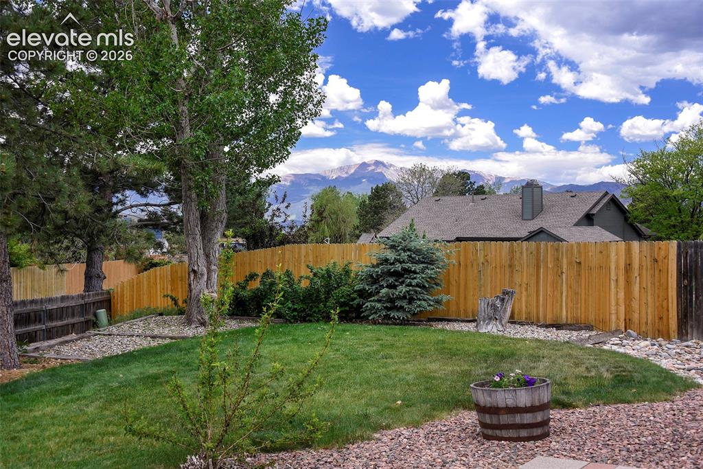3835 Thundercloud Drive
