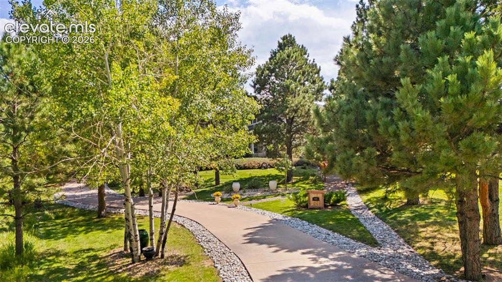 345 Lions Head Drive