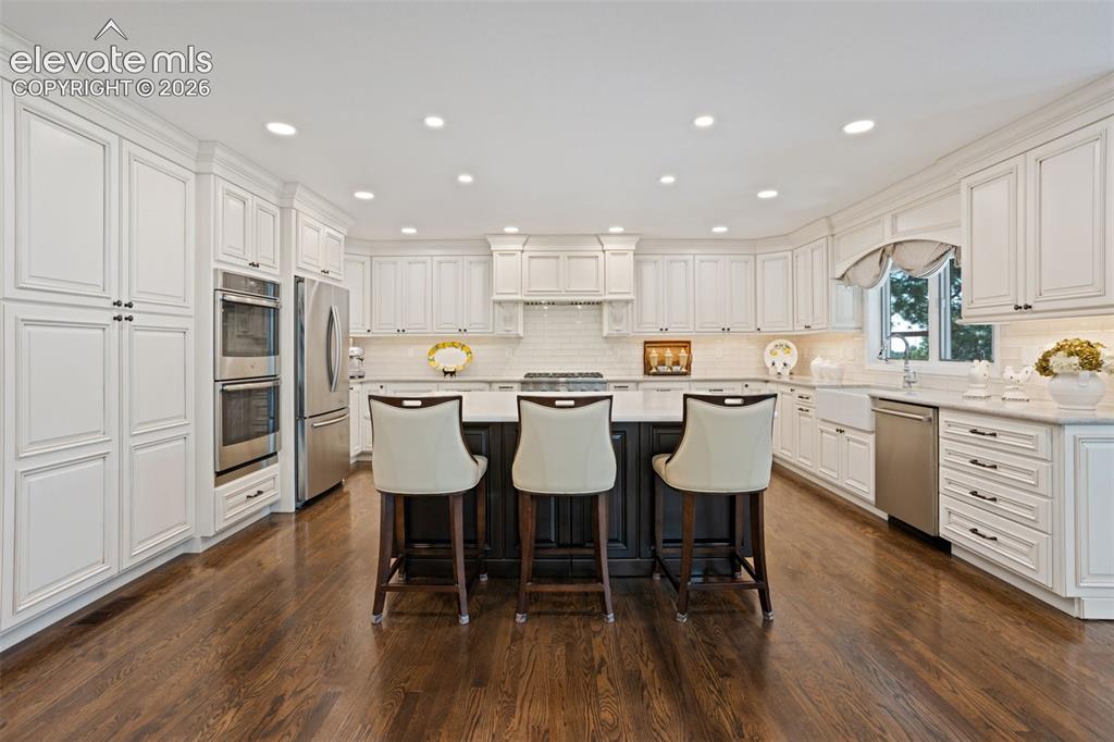 345 Lions Head Drive
