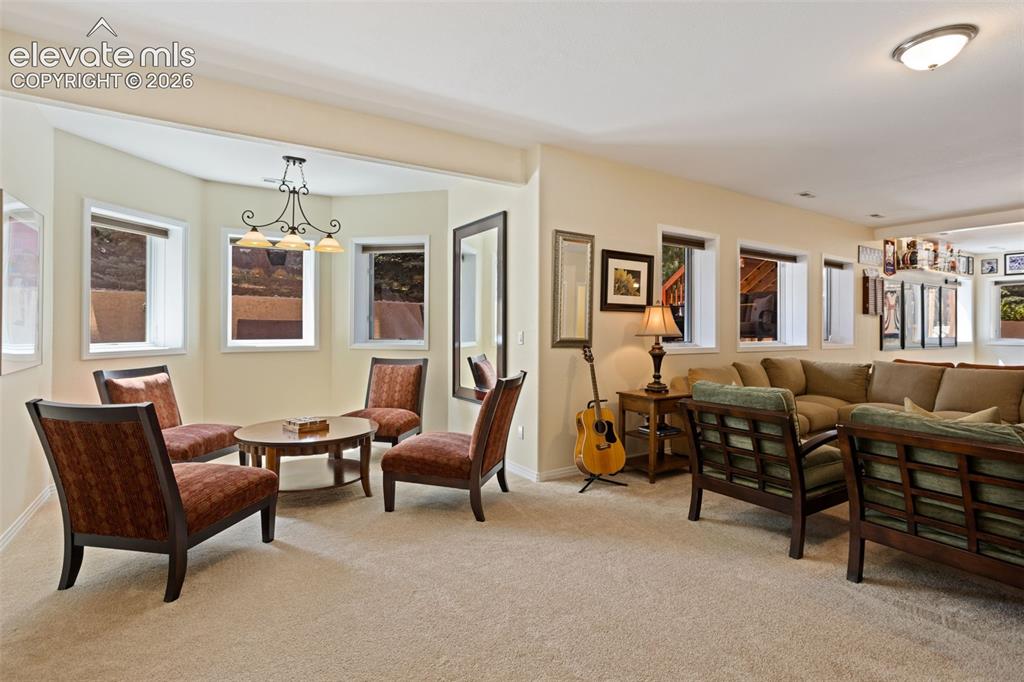 345 Lions Head Drive