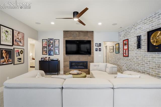 6423 Tumble Creek Drive