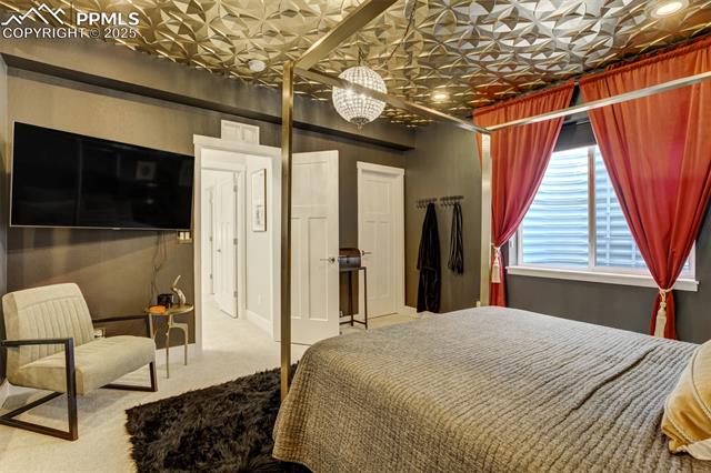 6423 Tumble Creek Drive