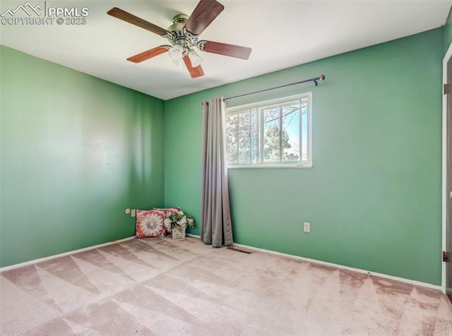 4746 S Gracemoor Circle