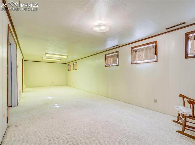 4746 S Gracemoor Circle