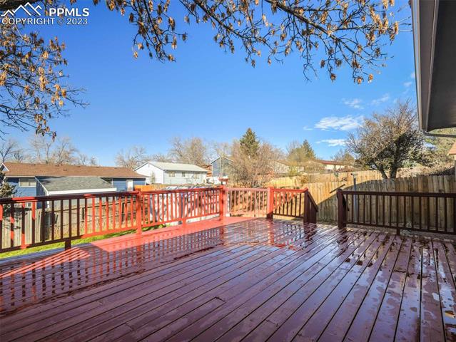 4746 S Gracemoor Circle