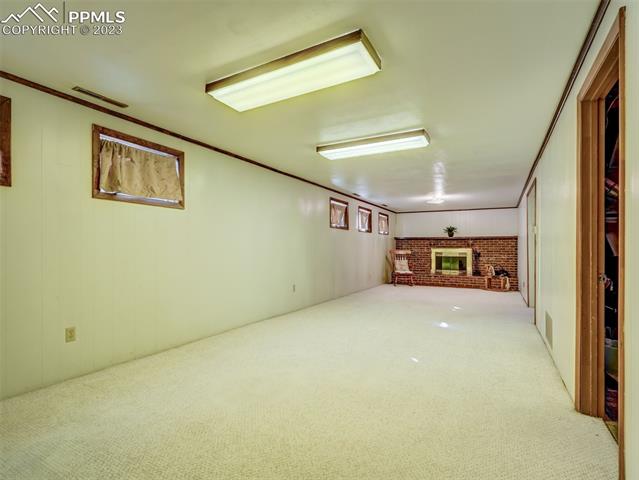 4746 S Gracemoor Circle