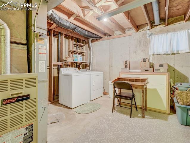 4746 S Gracemoor Circle