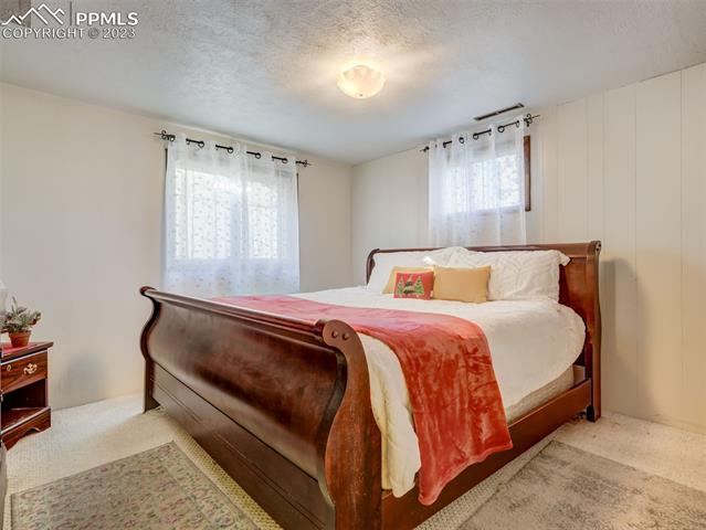 4746 S Gracemoor Circle