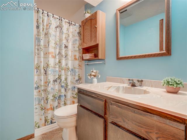 4746 S Gracemoor Circle