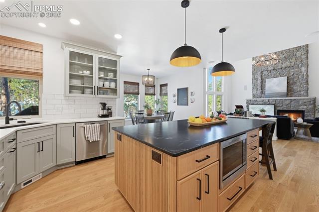 18030 Bankhurst Court