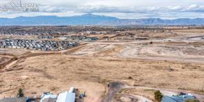 8105/8110 Mustang Place
