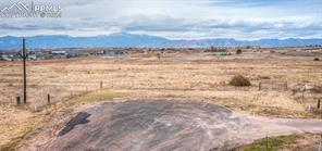 8105/8110 Mustang Place