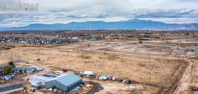 8105/8110 Mustang Place