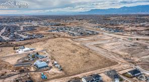 8105/8110 Mustang Place