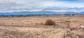 8105/8110 Mustang Place