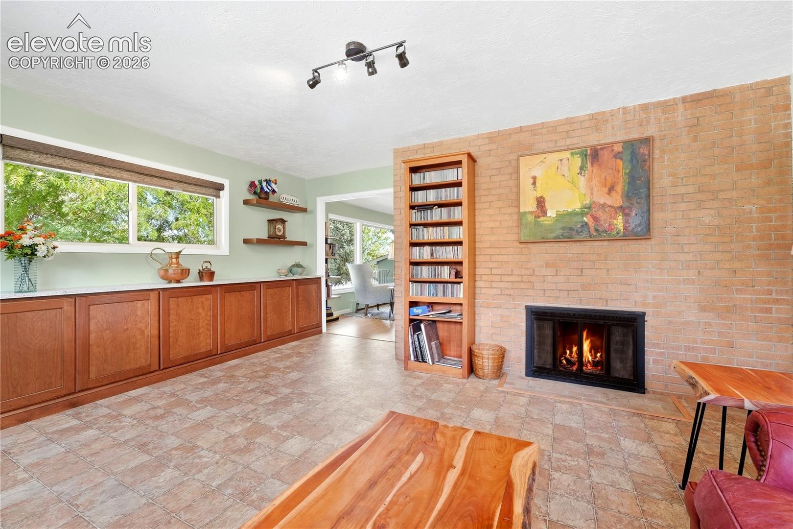 1013 Jupiter Drive