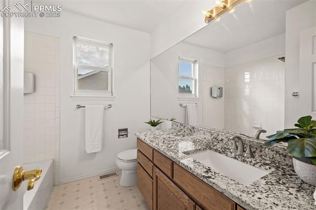 15340 Paddington Circle