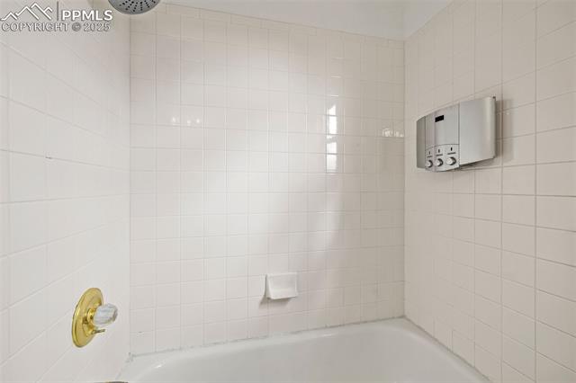 15340 Paddington Circle