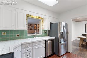 1215 La Paloma Way
