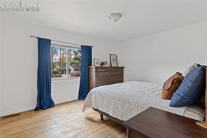 1215 La Paloma Way