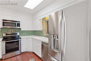 1215 La Paloma Way