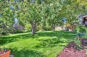 1215 La Paloma Way