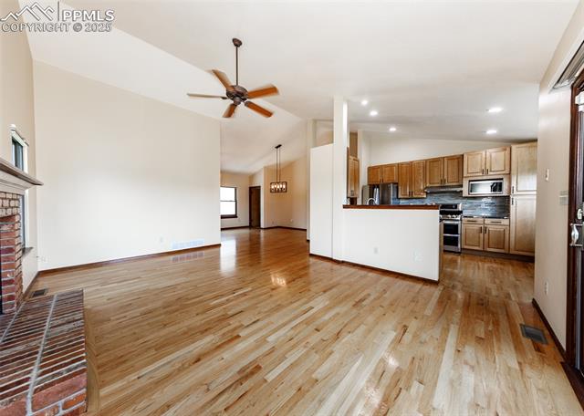 17908 New London Road