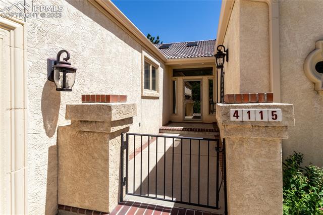 4115 Hermitage Drive