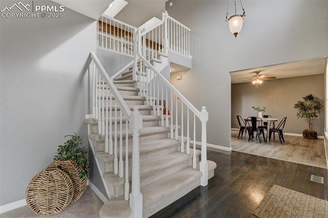 6870 Quicksilver Drive