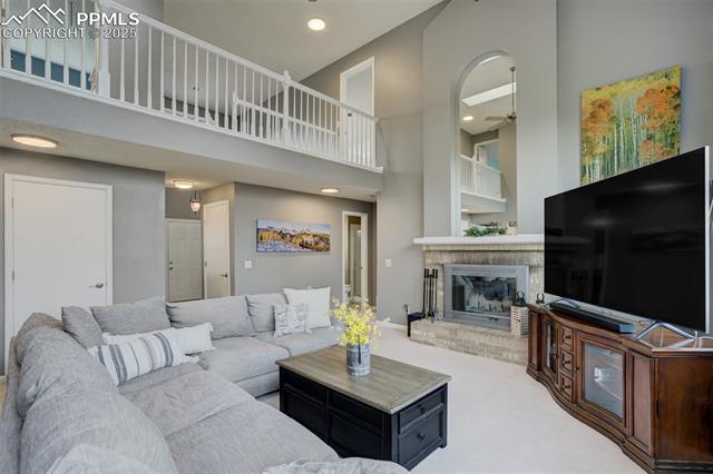 6870 Quicksilver Drive