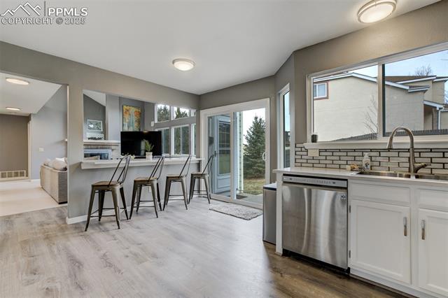 6870 Quicksilver Drive