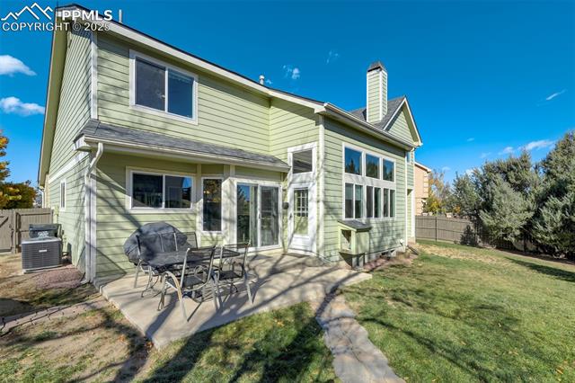 6870 Quicksilver Drive