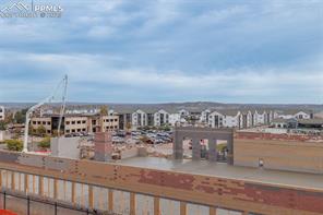 3341 Crest Hollow View