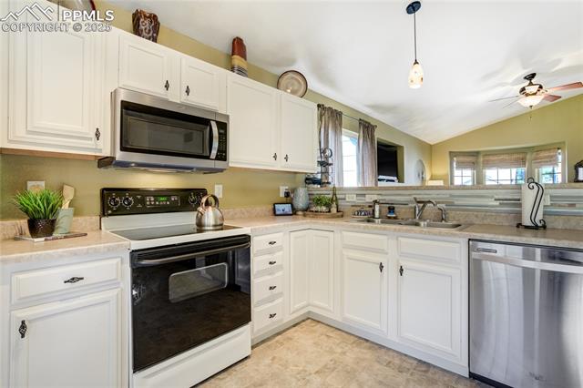 7349 Coral Ridge Drive