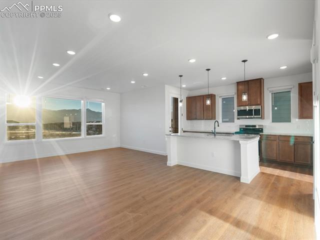 10769 Lewanee Point