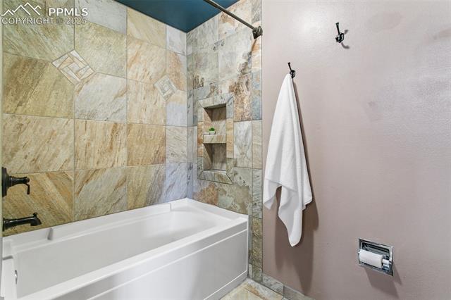 2135 Troy Court