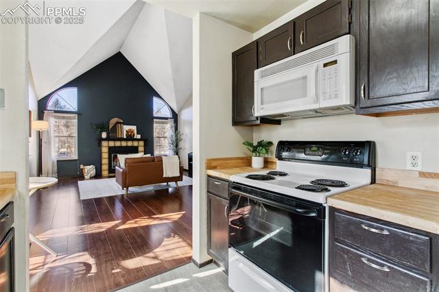 2135 Troy Court