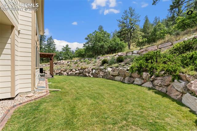 7505 Dry Creek Lane
