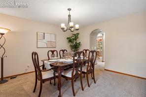 7505 Dry Creek Lane