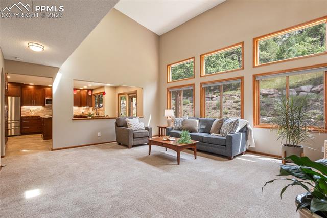 7505 Dry Creek Lane