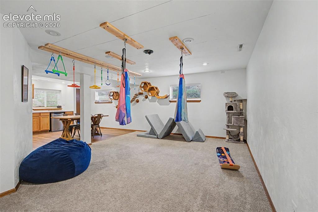 250 Silver Spring Drive