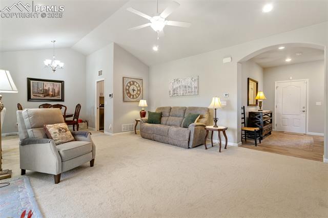 7841 Emily Loop