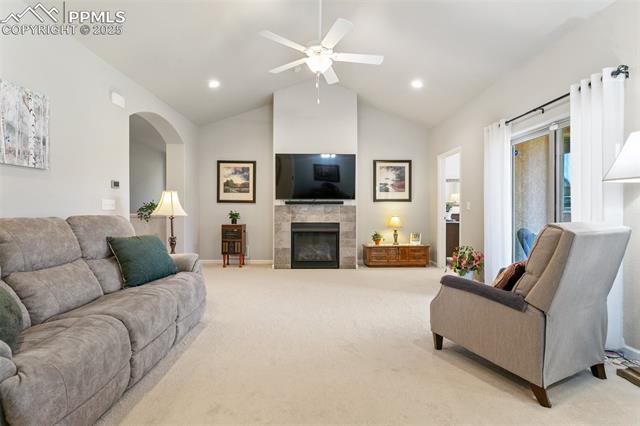 7841 Emily Loop