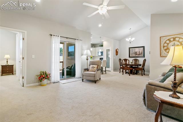 7841 Emily Loop